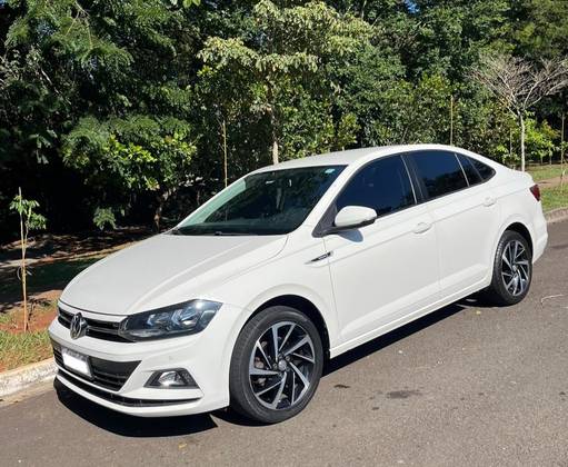 VOLKSWAGEN VIRTUS 1.0 200 TSI HIGHLINE AUTOMÁTICO VOLKSWAGEN VIRTUS 1.0 200 TSI HIGHLINE AUTOMÁTICO